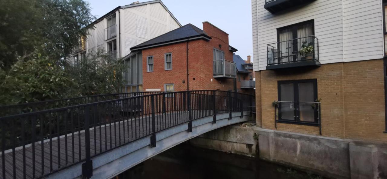 Modern City Centre House With Free Parking Canterbury Bagian luar foto